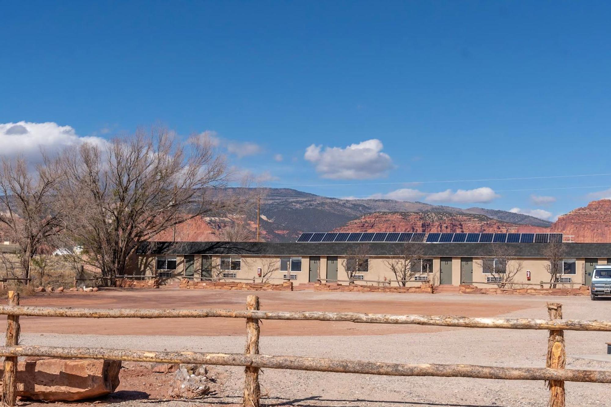 شقة Casitas At Capitol Reef توري المظهر الخارجي الصورة